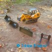 Carson Laderaupe Liebherr LR634 mit Braeker-Lock Schnellwechsler | RC track loader quick coupler